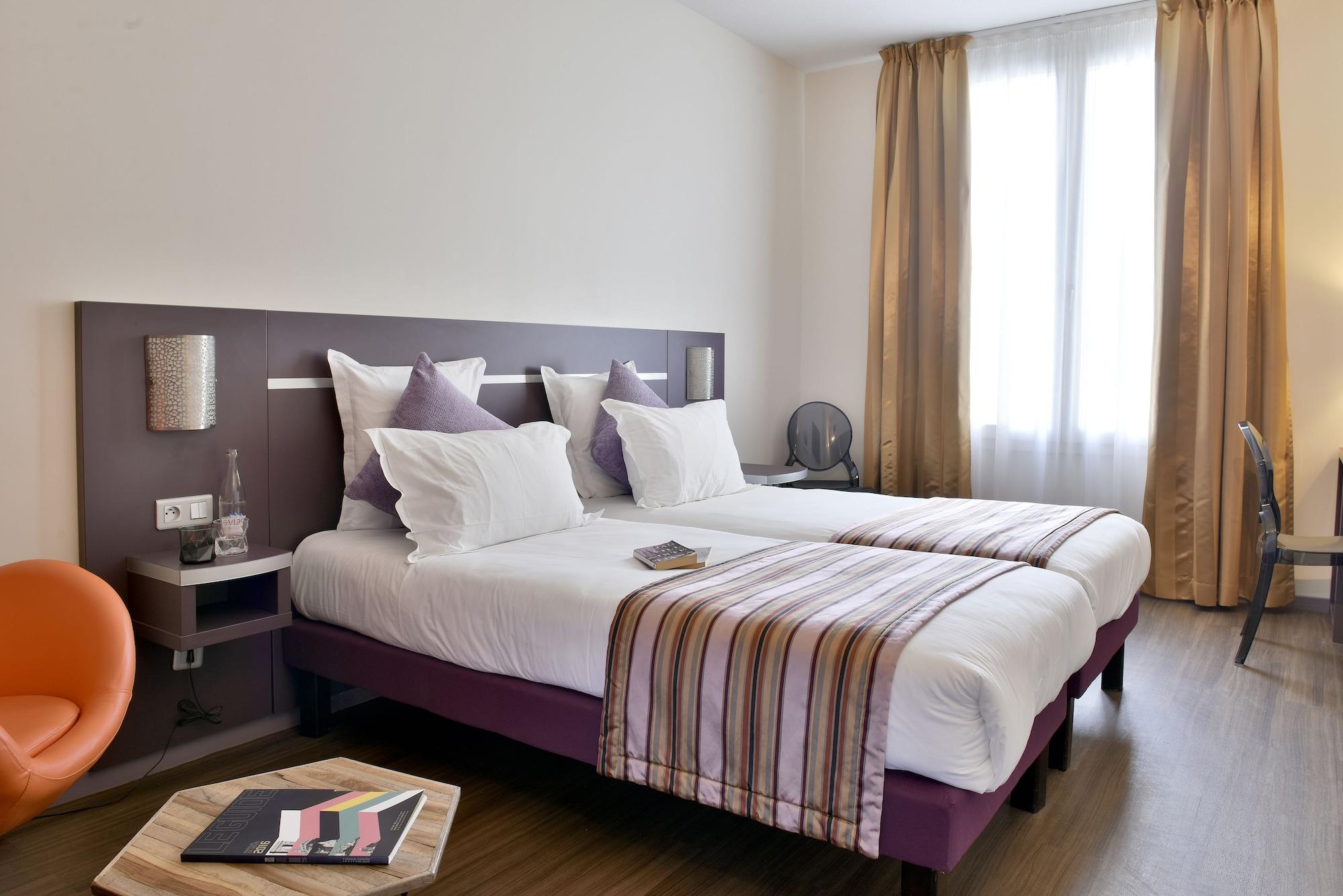 Hotel Arles Plaza Zewnętrze zdjęcie